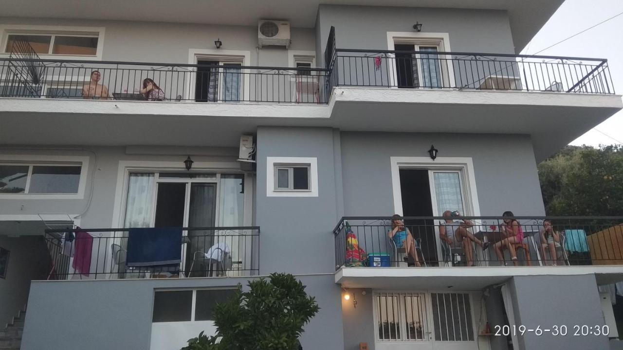 Zodiac Apts Nydri (Lefkada) Exterior photo